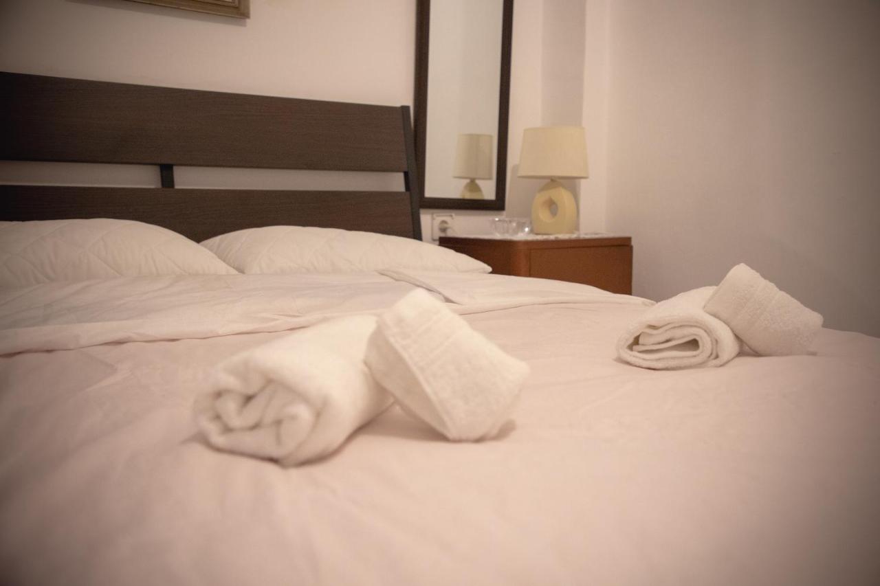 Ellanikou Apartment In Pankrati Vipgreece Atina Dış mekan fotoğraf